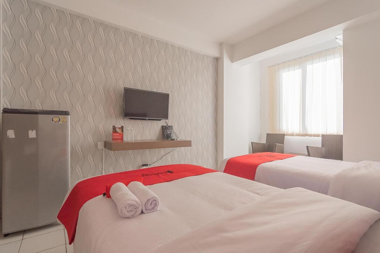 Reddoorz Apartment @ Emerald Towers Бандунг Екстериор снимка