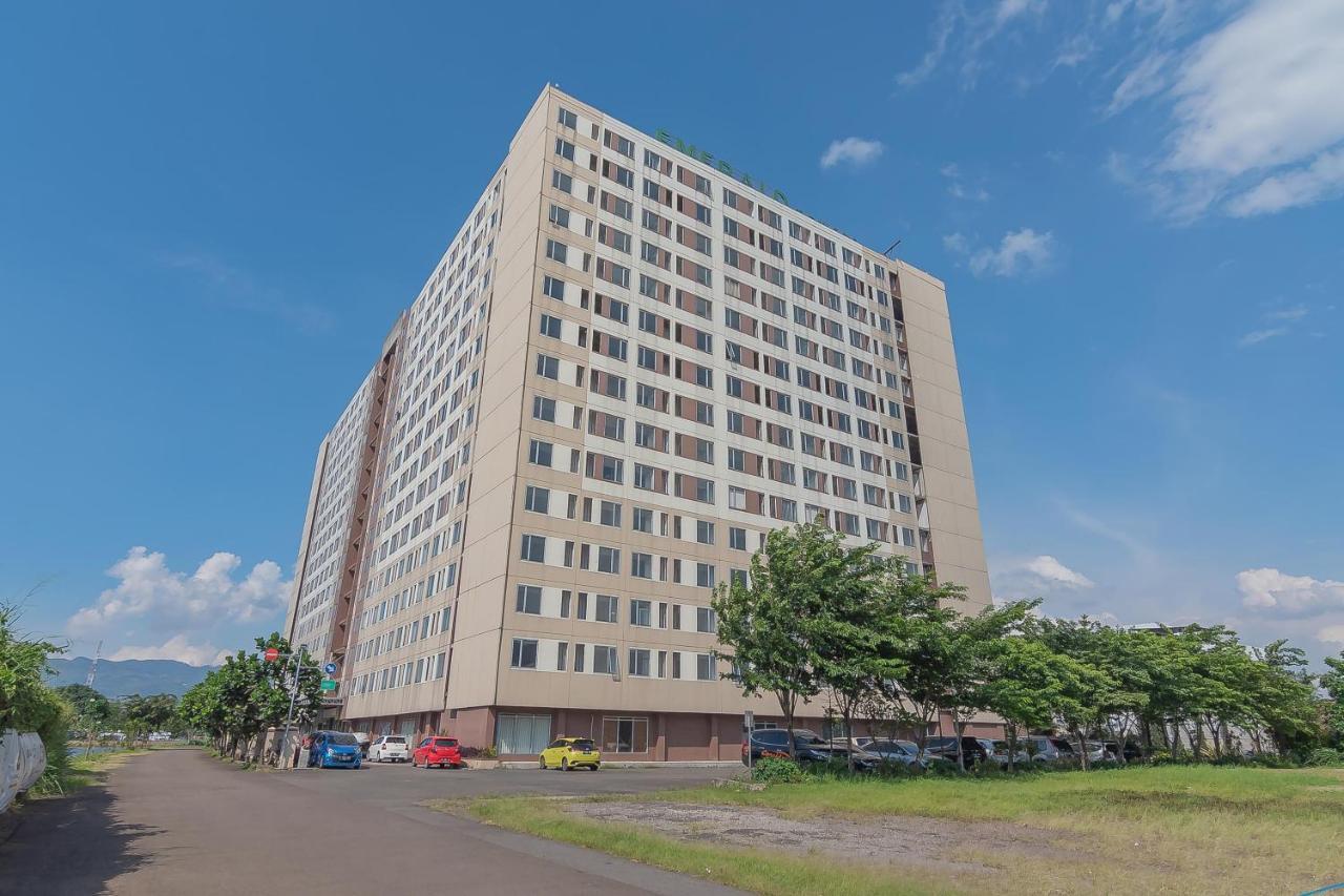 Reddoorz Apartment @ Emerald Towers Бандунг Екстериор снимка
