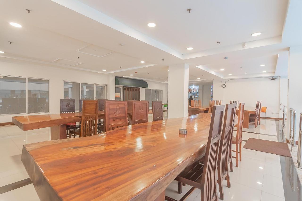 Reddoorz Apartment @ Emerald Towers Бандунг Екстериор снимка